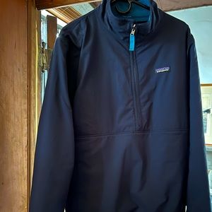 Large Patagonia Zippered Pullover
